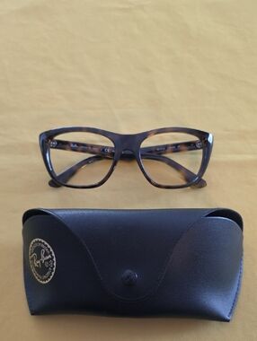 Ray Ban Ladies Eyeglass/Sunglass Frames - No Lenses - Gently Used w/Case